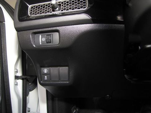 Certified 2022 Honda Civic LX image 8