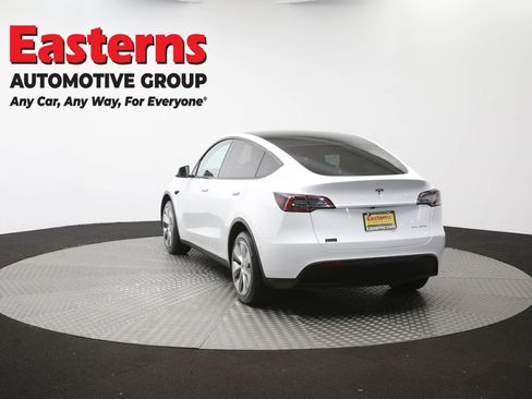 Used 2023 Tesla Model Y Long Range AWD/4WD image 61
