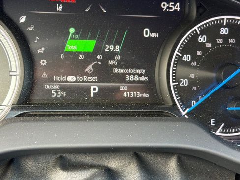 Certified 2021 Toyota Venza XLE w/ Softex Package image 11