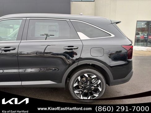 New 2026 Kia Sorento EX AWD/4WD image 9