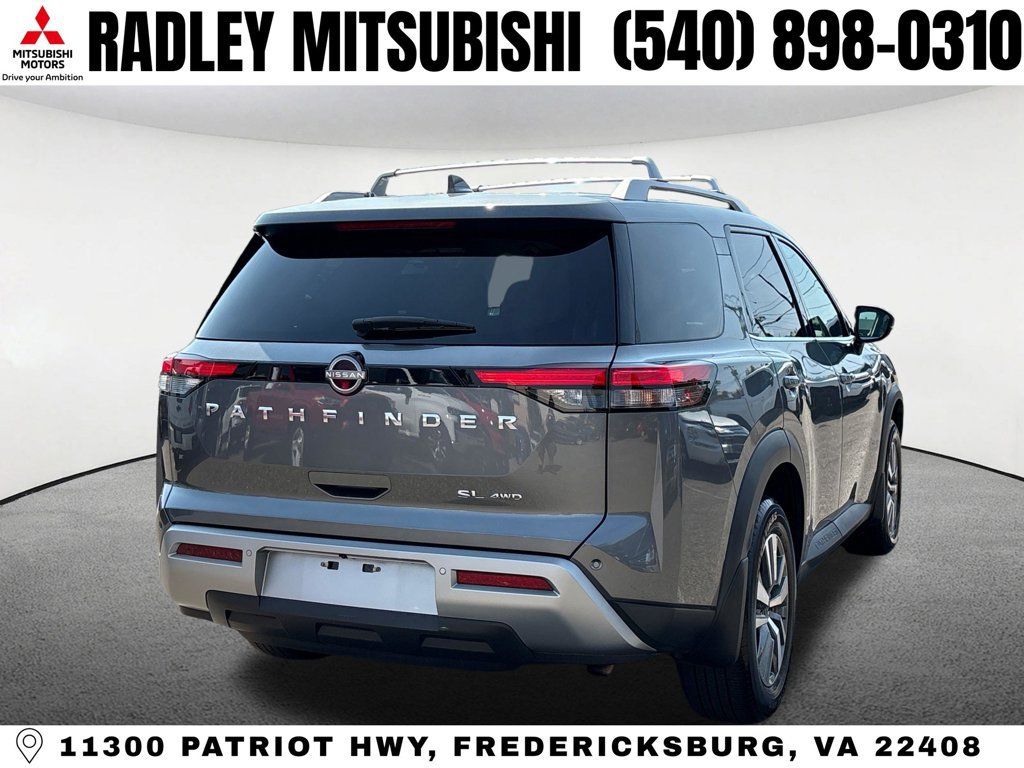 Used 2023 Nissan Pathfinder SL AWD/4WD image 19