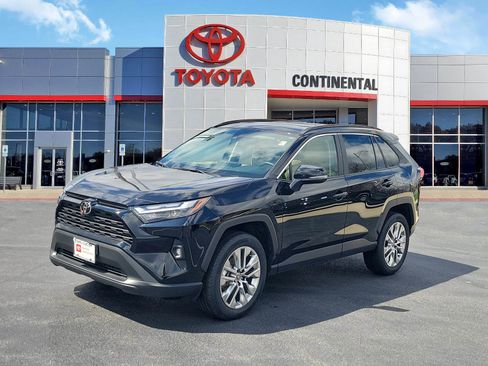 Certified 2025 Toyota RAV4 XLE Premium image 3