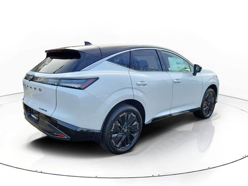 New 2026 Nissan Murano Platinum w/ Cargo Package AWD/4WD image 4