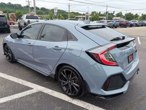 Used 2019 Honda Civic Sport Touring image 5