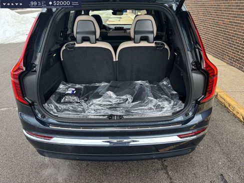 New 2026 Volvo XC90 B6 Plus w/ Protection Package Premier image 17