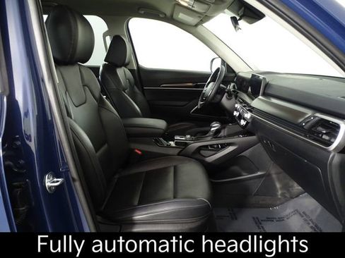 Used 2024 Kia Telluride S image 16