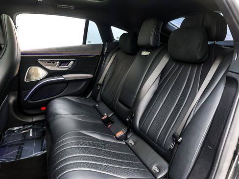 Certified 2022 Mercedes-Benz EQS 580 EQS 580 4MATIC Sedan image 9