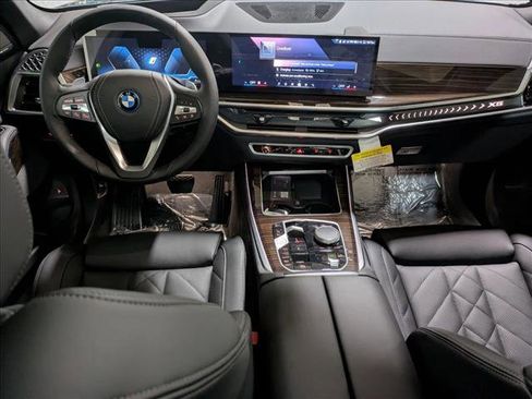 New 2026 BMW X5 xDrive50e w/ Premium Package image 16