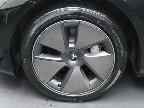 Used 2023 Tesla Model 3 Standard Range RWD image 36