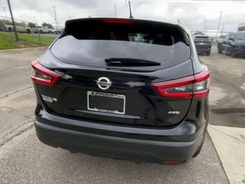 Used 2022 Nissan Rogue Sport S AWD/4WD image 9