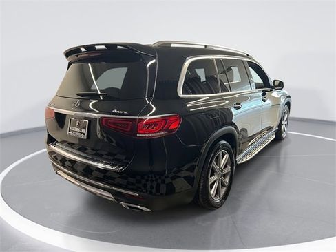 Certified 2022 Mercedes-Benz GLS 450 4MATIC image 4