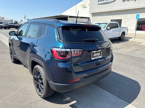 New 2026 Jeep Compass Latitude AWD/4WD image 3