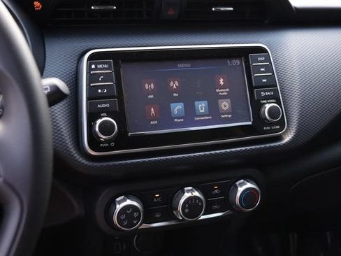 Used 2024 Nissan Kicks S FWD image 15