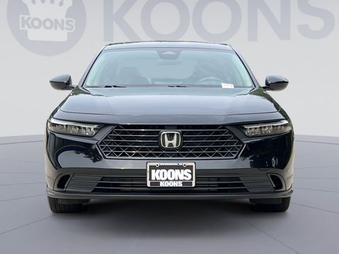 Used 2024 Honda Accord EX image 11