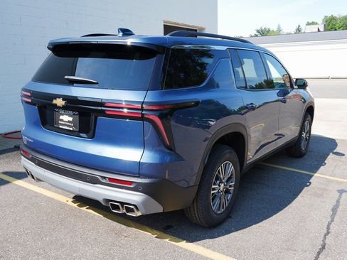 New 2026 Chevrolet Traverse LT w/ Enhanced Driving Package image 7