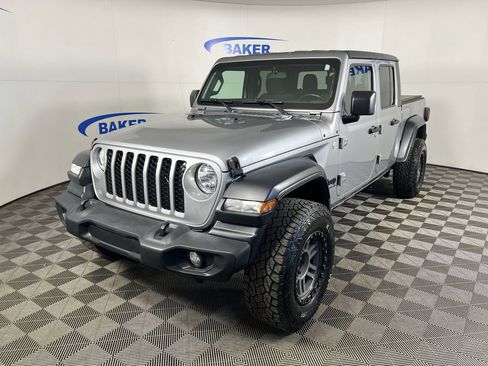 Used 2020 Jeep Gladiator Sport w/ Quick Order Package 24S AWD/4WD image 1