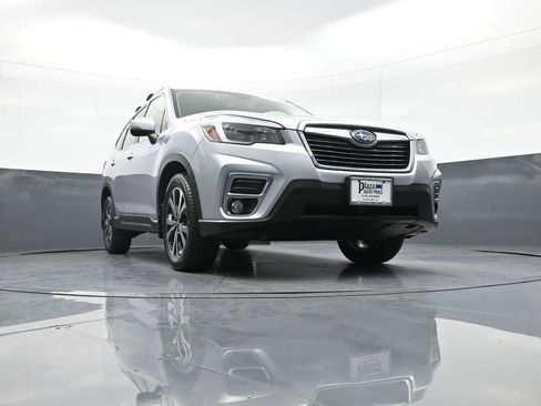 Used 2021 Subaru Forester Limited image 28