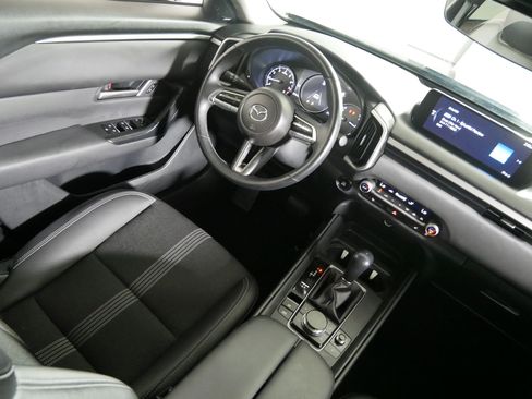 Used 2025 MAZDA CX-50 AWD 2.5 S w/ Premium Package image 9