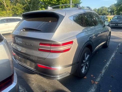 Used 2025 Genesis GV80 2.5T Select AWD/4WD image 9
