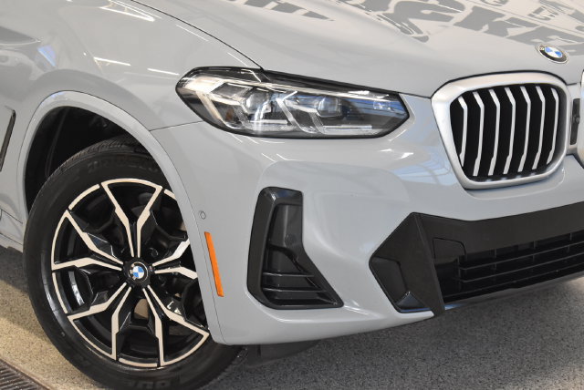 Used 2024 BMW X3 xDrive30i w/ Premium Package AWD/4WD image 32