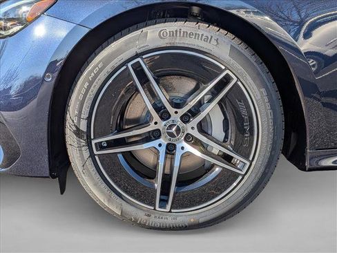 New 2026 Mercedes-Benz E 350 4MATIC Sedan image 9