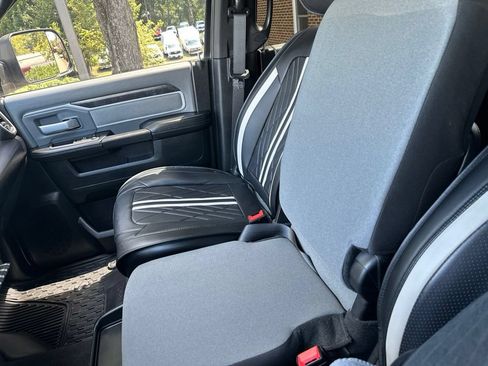 Used 2022 RAM 2500 Big Horn w/ Level A Equipment Group AWD/4WD image 41