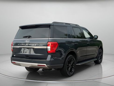 Certified 2023 Ford Expedition XLT RWD image 40