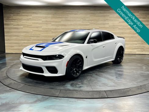 Used 2023 Dodge Charger SRT Hellcat w/ Harman/Kardon Audio Group RWD image 8