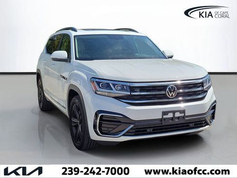Used 2021 Volkswagen Atlas SE w/ Panoramic Sunroof Package image 1