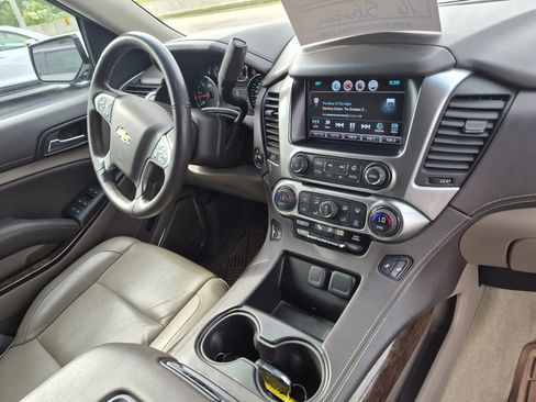 Used 2016 Chevrolet Suburban LT w/ Luxury Package AWD/4WD image 16