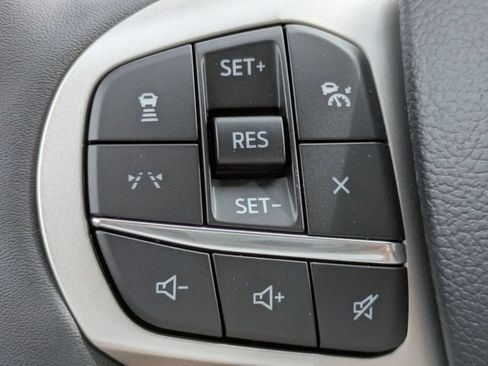 Certified 2026 Ford Explorer Active w/ Active Comfort Package RWD image 25