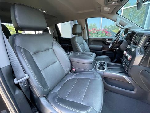 Used 2021 GMC Sierra 1500 SLT AWD/4WD image 30