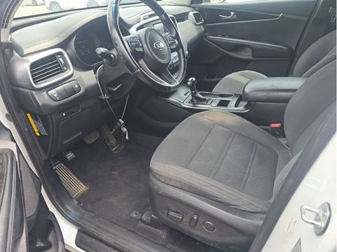 Used 2016 Kia Sorento FWD w/ LX Convenience Package image 22