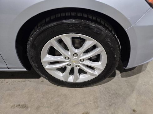 Used 2017 Chevrolet Malibu LT w/ Driver Confidence Package image 20