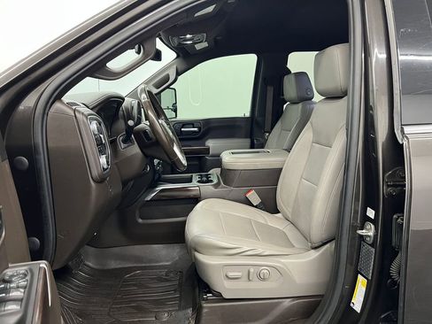 Used 2020 GMC Sierra 3500 SLT w/ SLT Convenience Package AWD/4WD image 4