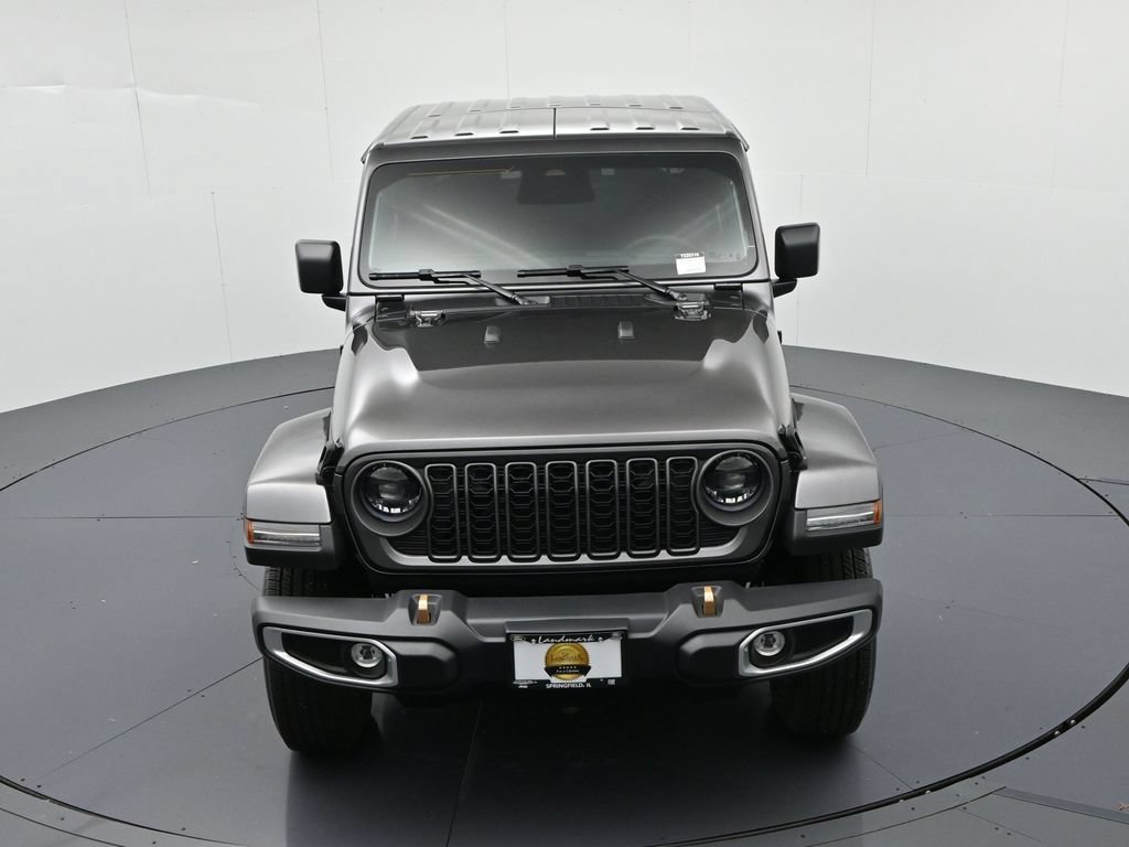 New 2026 Jeep Gladiator Sport AWD/4WD image 17