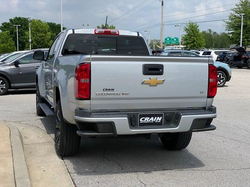 Used 2018 Chevrolet Colorado LT w/ LT Convenience Package RWD image 5