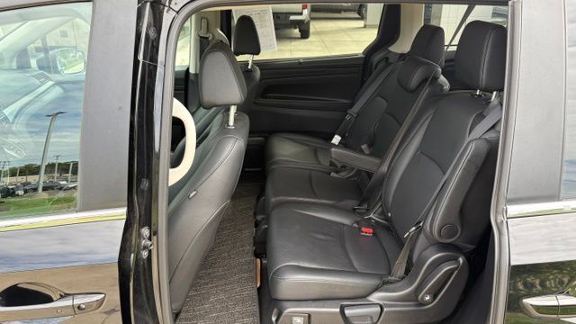 Used 2025 Honda Odyssey EX-L image 25