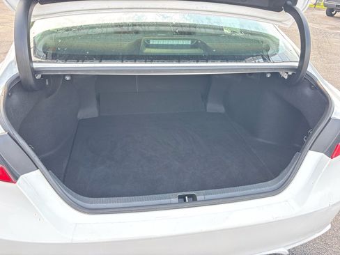 Used 2022 Toyota Camry SE w/ Convenience Package FWD image 17