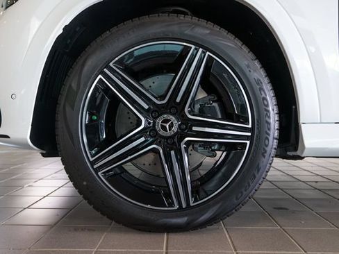 New 2026 Mercedes-Benz GLE 350 4MATIC image 8