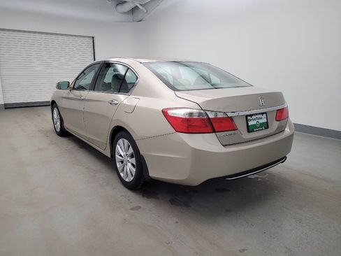 Used 2015 Honda Accord EX image 5