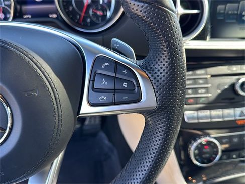 Used 2019 Mercedes-Benz SL 550 image 14