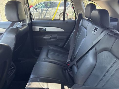 Used 2013 Lincoln MKX AWD image 14