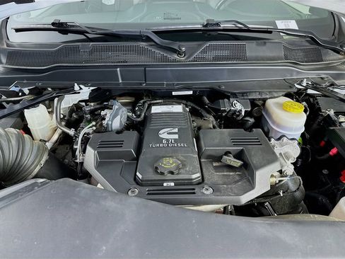 Certified 2023 RAM 2500 Limited image 42