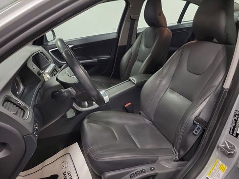 Used 2015 Volvo S60 T5 Premier image 14