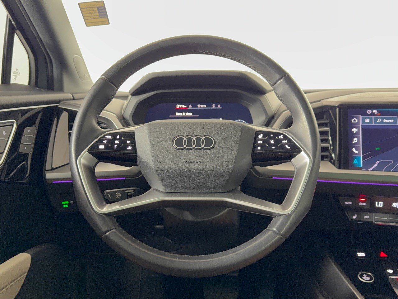 Used 2023 Audi Q4 e-tron Prestige AWD/4WD image 10