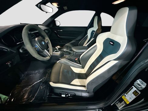Used 2020 BMW M2 Competition image 18