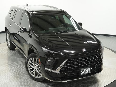 Used 2026 Buick Enclave Avenir w/ Super Cruise Package FWD image 53