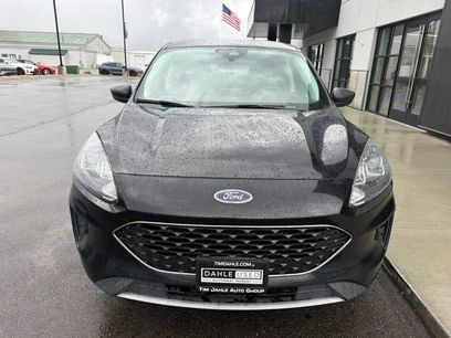 Used 2022 Ford Escape SE