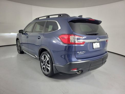 Used 2023 Subaru Ascent Limited w/ Technology Package AWD/4WD image 3